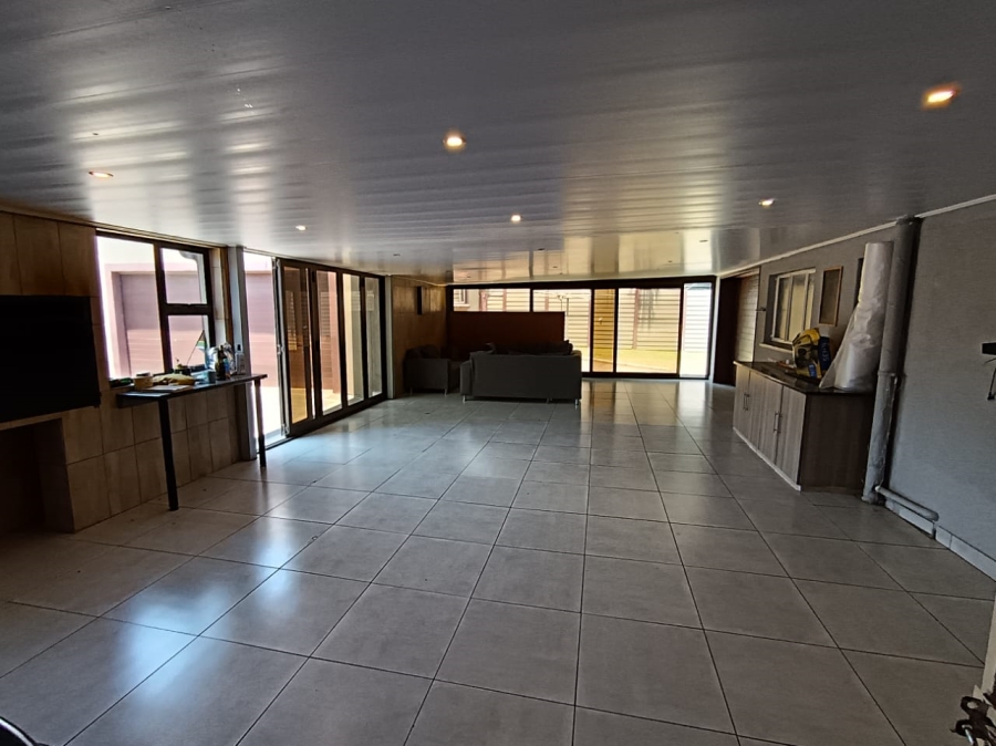 4 Bedroom Property for Sale in Protea Park North West